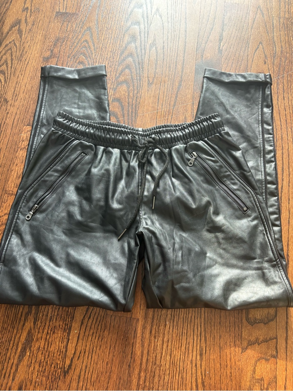 Joggers - Picture 3 of 8